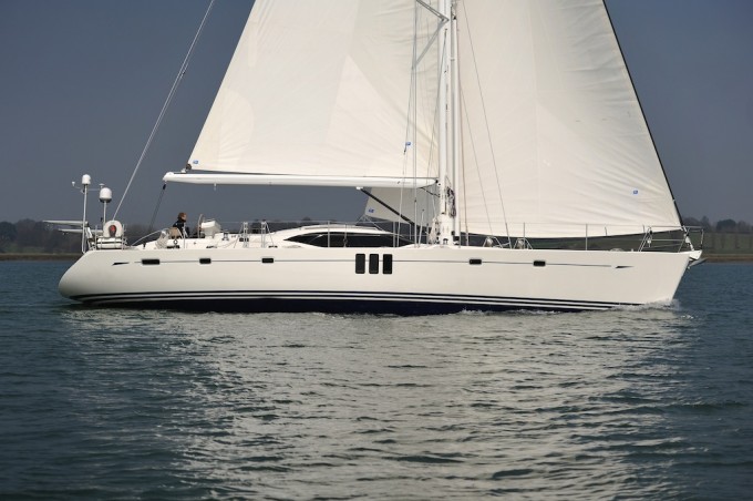 Sailing Yacht Blue Jeannie 